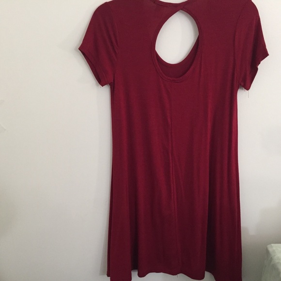 Rue 21 Red open back long dressy top - Picture 2 of 4